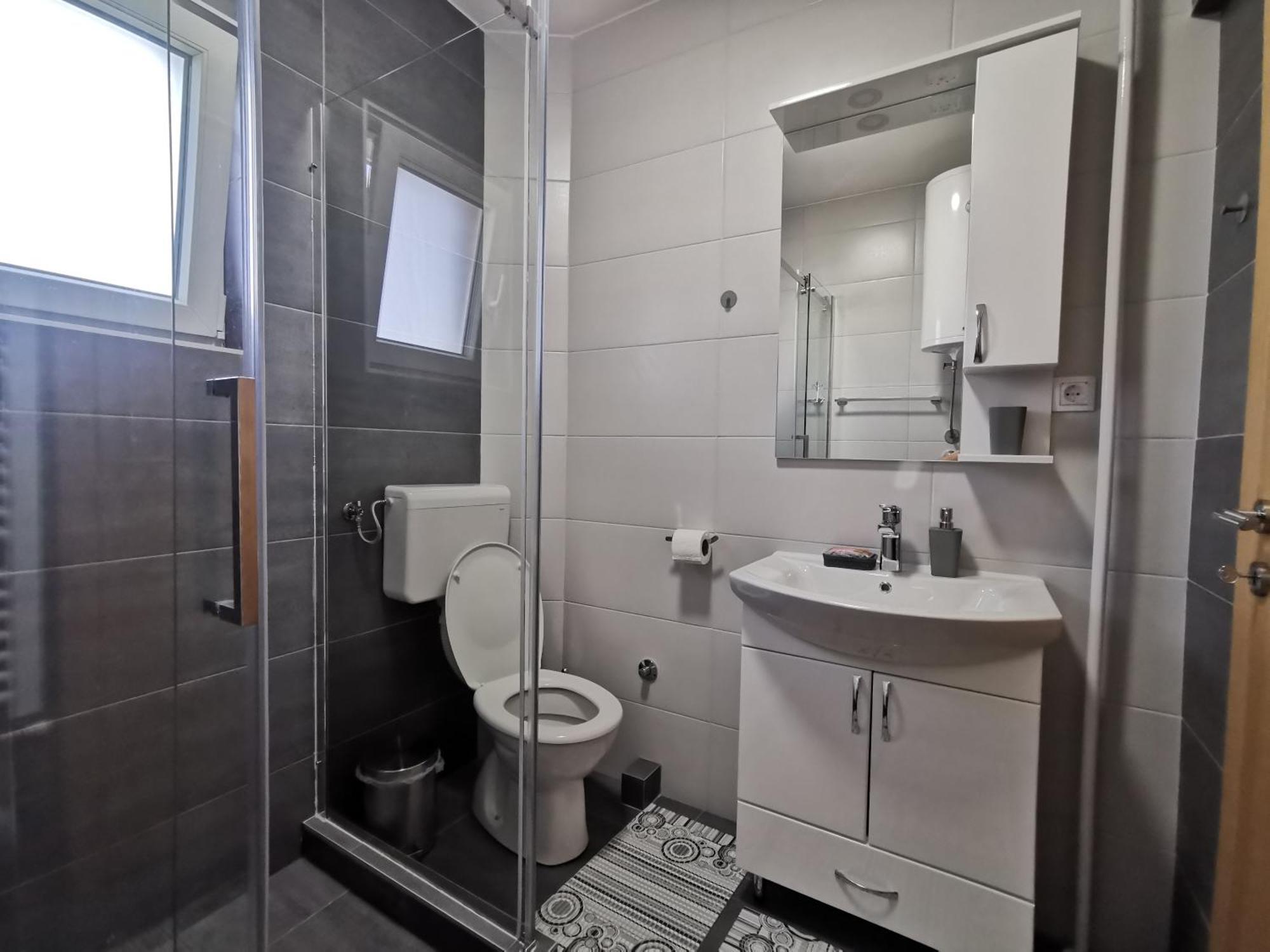 Apartments Domacinstvo Nikolic Валево Экстерьер фото